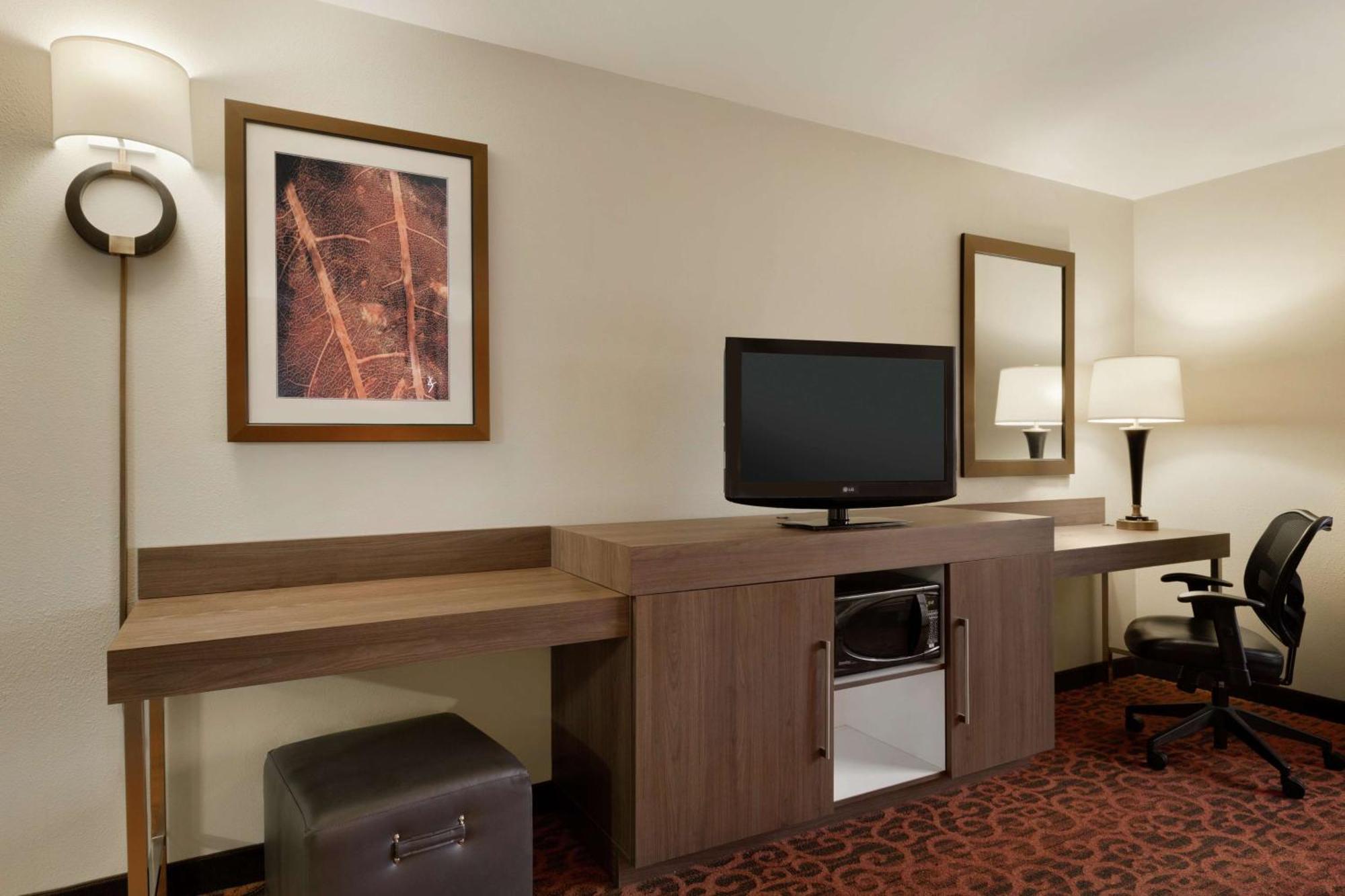Hampton Inn Wichita Falls-Sikes Senter Mall Eksteriør billede