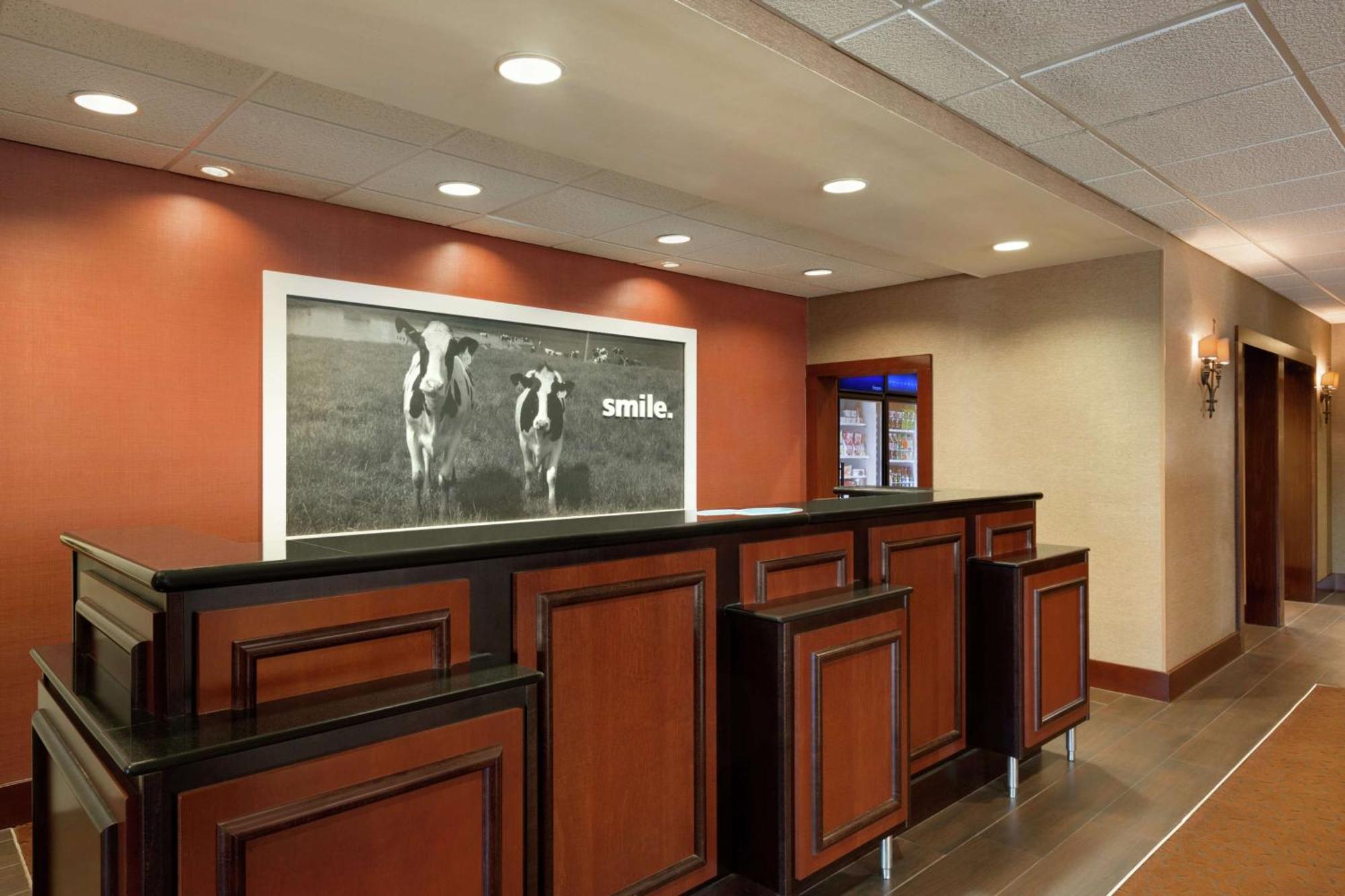 Hampton Inn Wichita Falls-Sikes Senter Mall Eksteriør billede